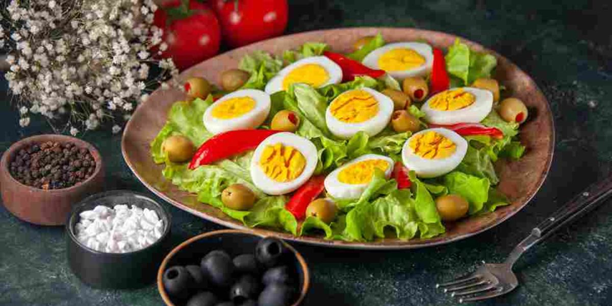 mesclun salad avocado fried egg
